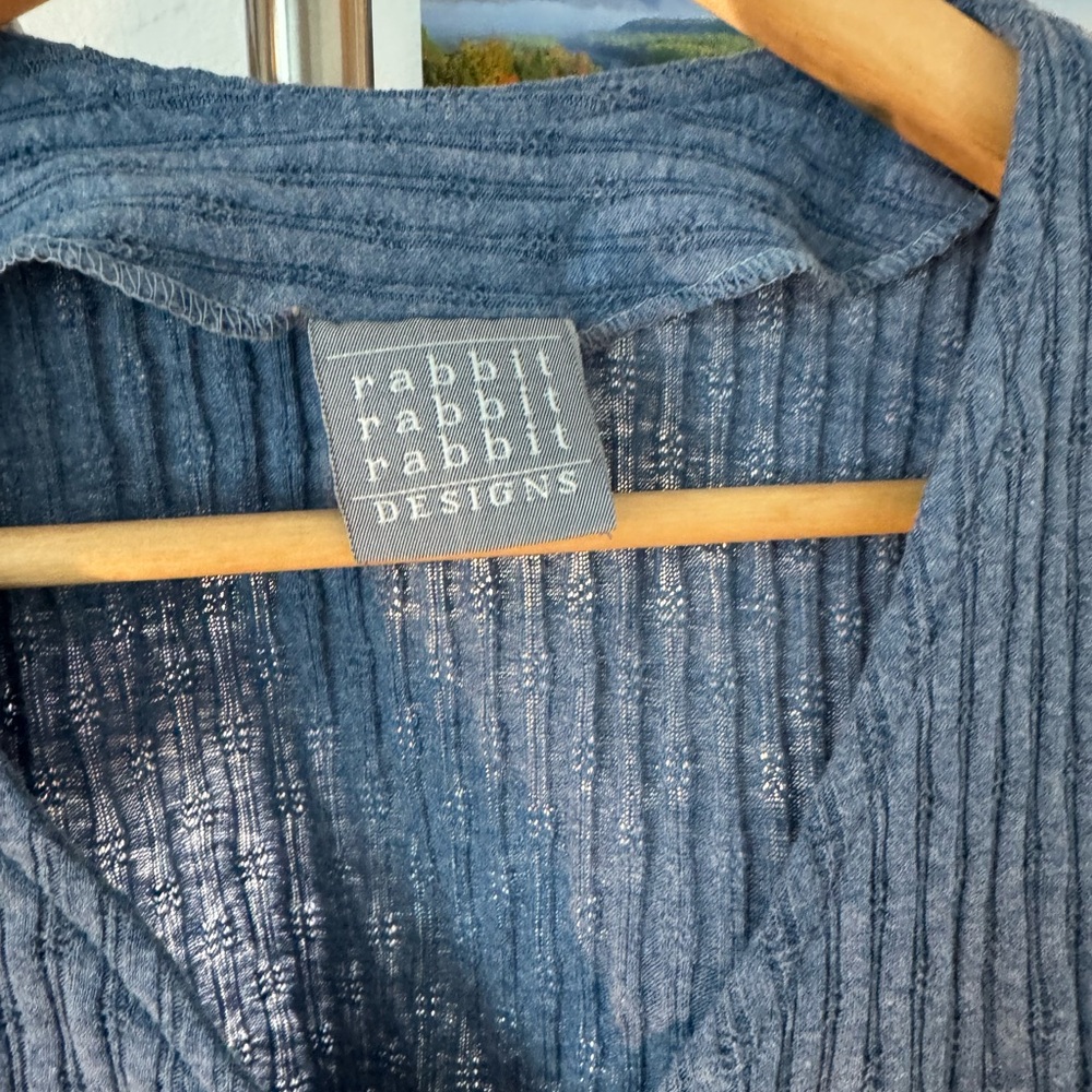 Rabbit Rabbit Rabbit Blue Ribbed Button-Down Shirt - Picture 2 of 2